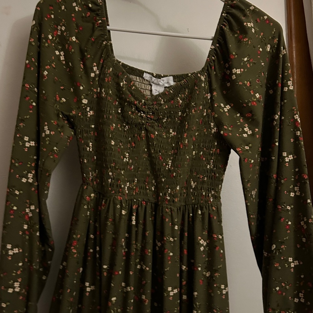 Floral Green Long Sleeve Dress